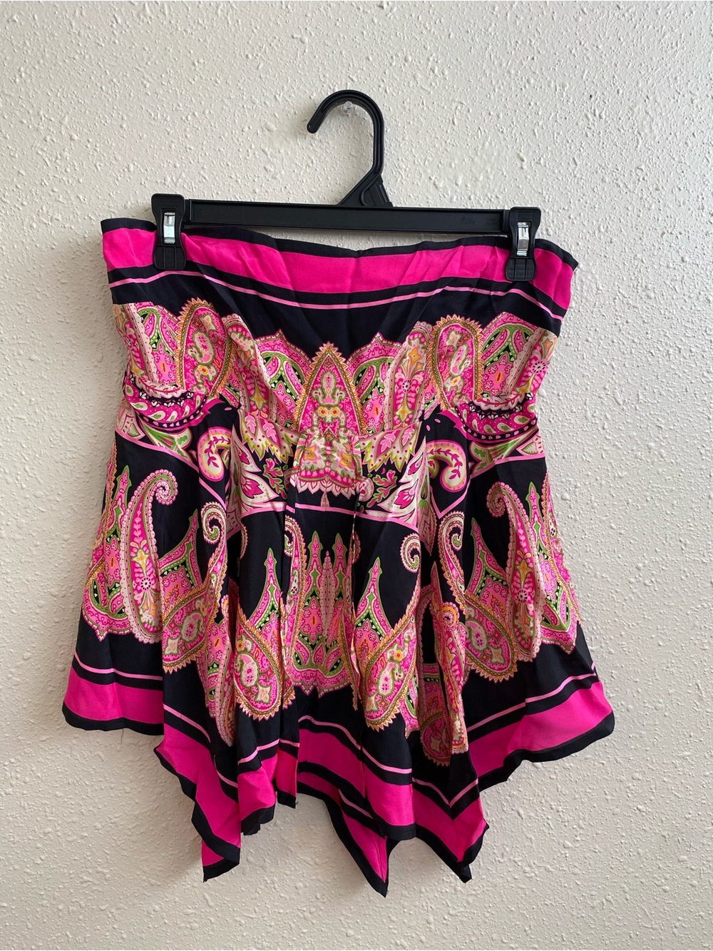 Moda International Pink & Black Paisley Strapless Top 100% Silk